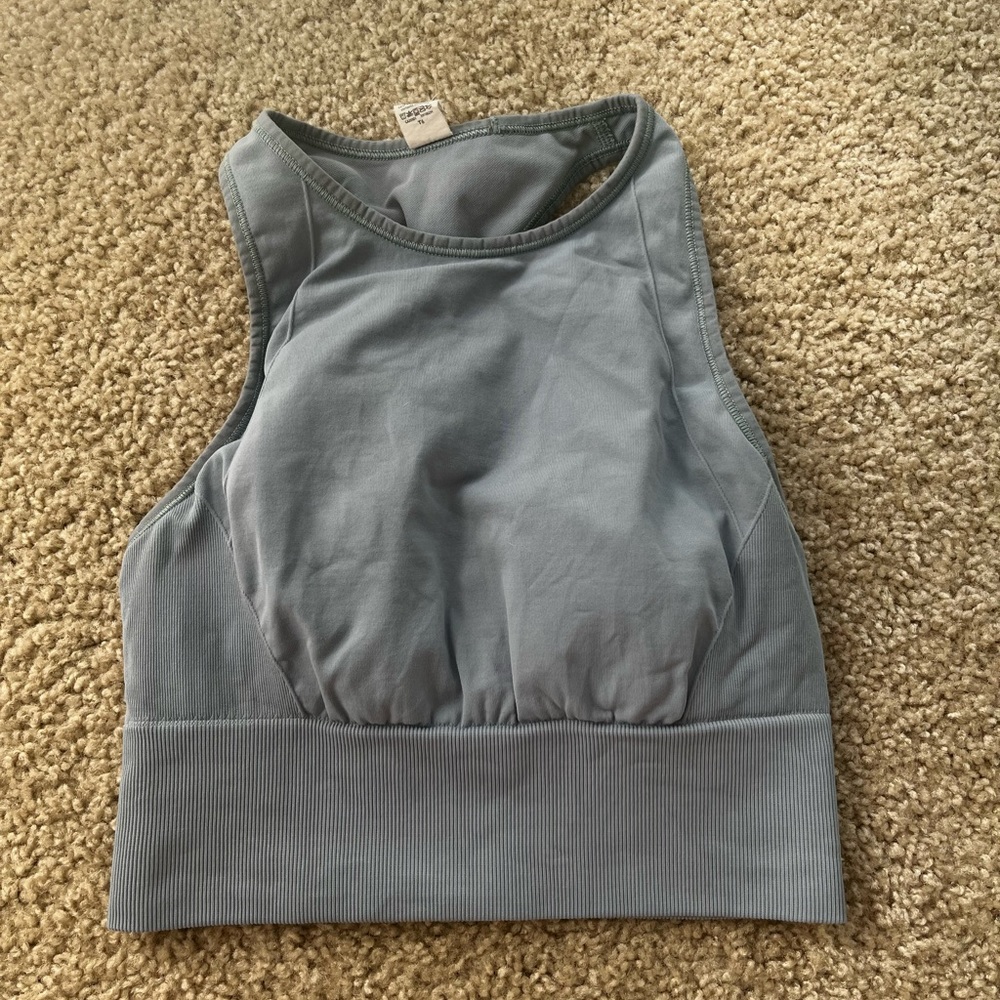 Lululemon High Neck sports bra